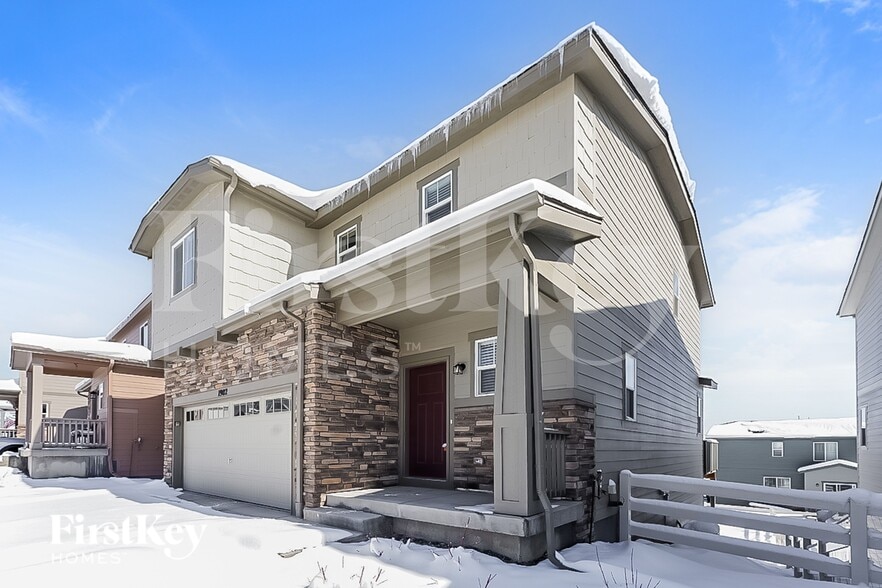 Building Photo - 1902 Villageview Ln