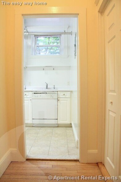 Building Photo - 18 Chauncy St