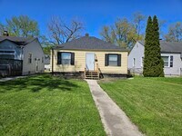 Building Photo - 4950 Adams St