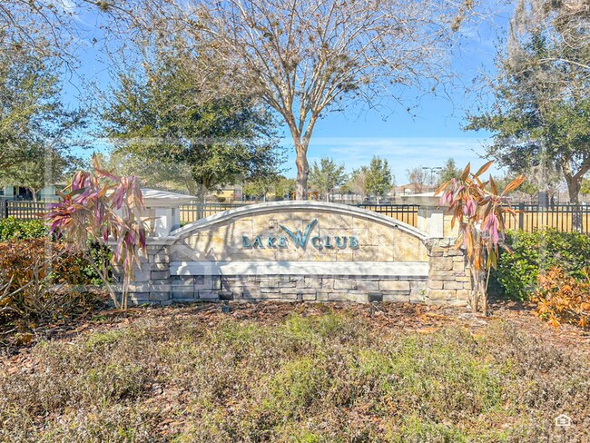 Building Photo - 6720 Great Bear Dr