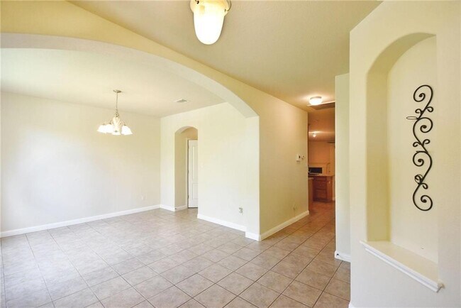 Building Photo - 3709 Tall Cedars Rd