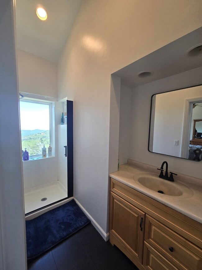 Building Photo - ?PRICE IMPROVED!!?Peaceful Mountain Home i...