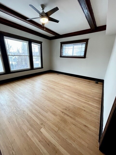Building Photo - 4450 N Winchester Ave