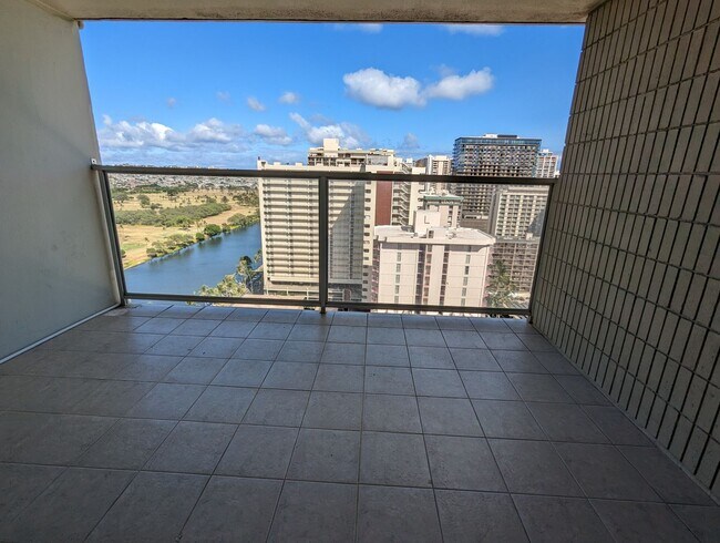 Building Photo - Partially Furnished  Studio with 1-Bath at...