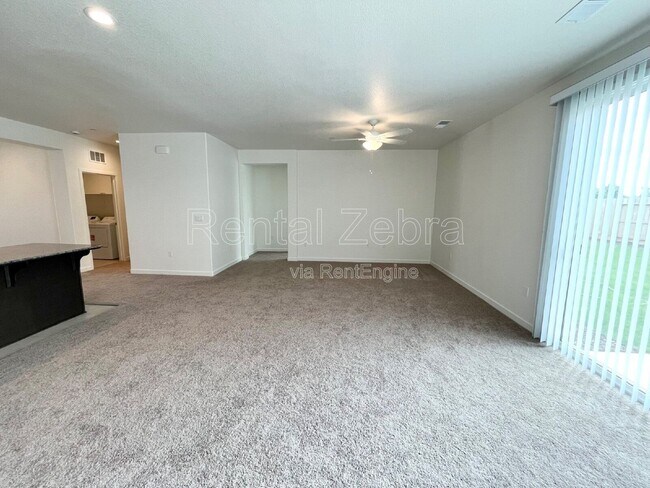 Building Photo - 165 Squaw Vly Dr