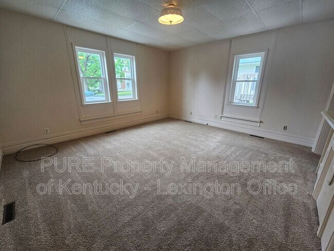 Building Photo - 643 Cane Run St