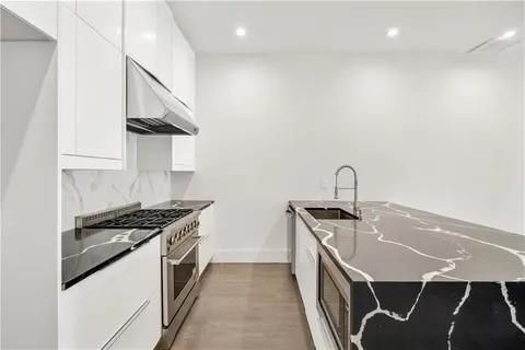 Building Photo - 223 16th St NW