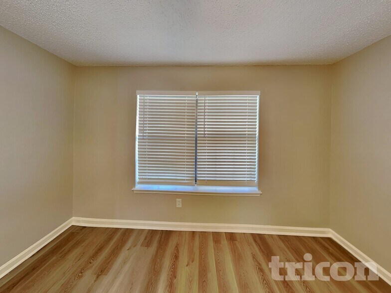 Building Photo - 1252 Payne Dr