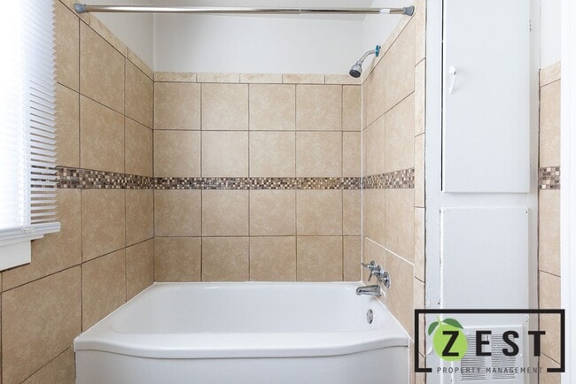 Building Photo - OPEN HOUSE 1/28! 4:30PM-5PM! BEAUTIFULLY REMODELED - 3-Bedroom 1-Bathroom 2-Car Garage