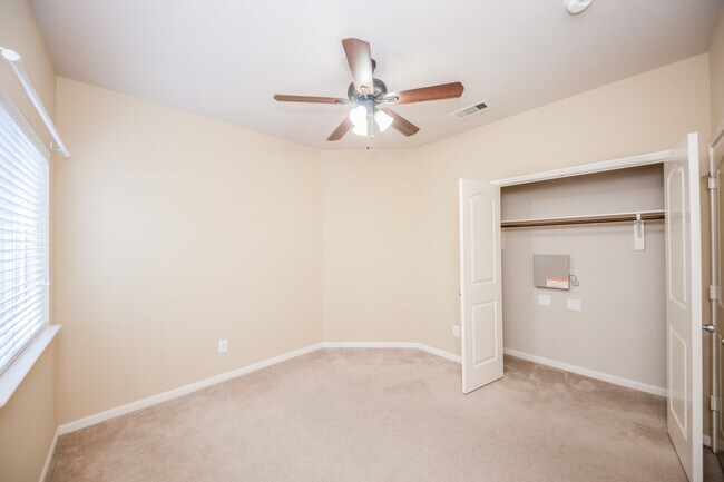 Building Photo - 25310 Basil Brook Ct