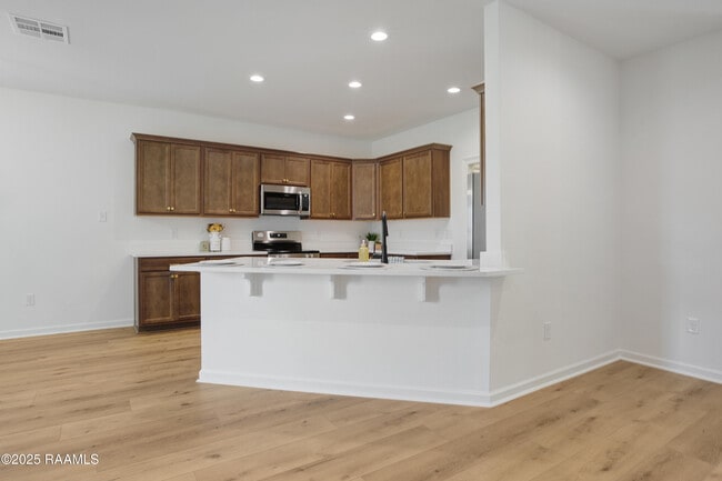 Building Photo - 209 Tatum Ln