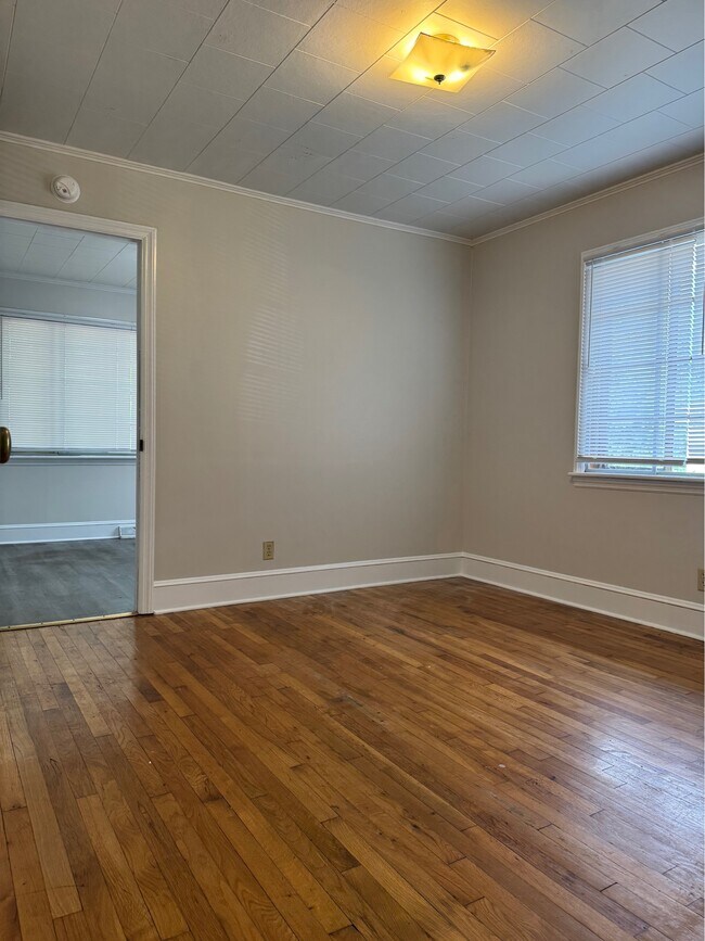 Building Photo - 506 Olive Branch Rd