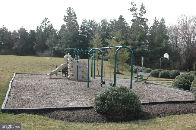 Building Photo - 20599 Quarterpath Trace Cir