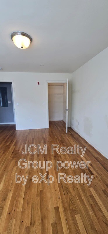 Building Photo - 183 Washington Ave