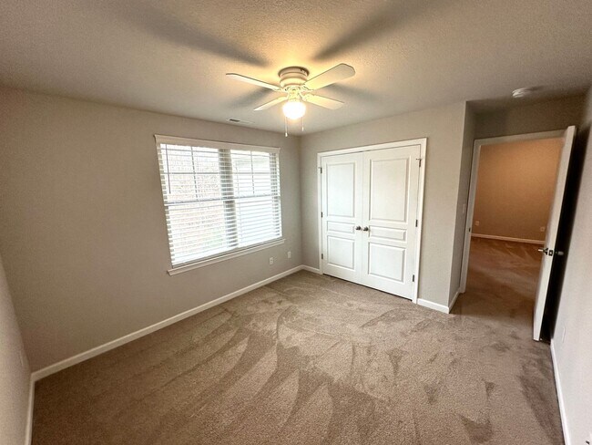 Building Photo - 200 Seasons Circle, Unit 604, Suffolk, Va,...