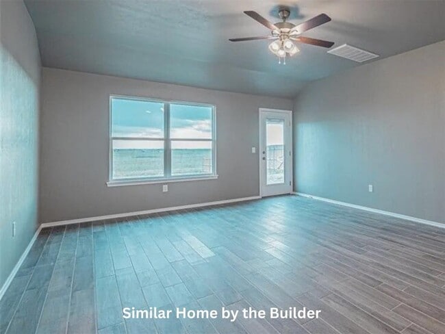 Building Photo - 1630 Highland Loop