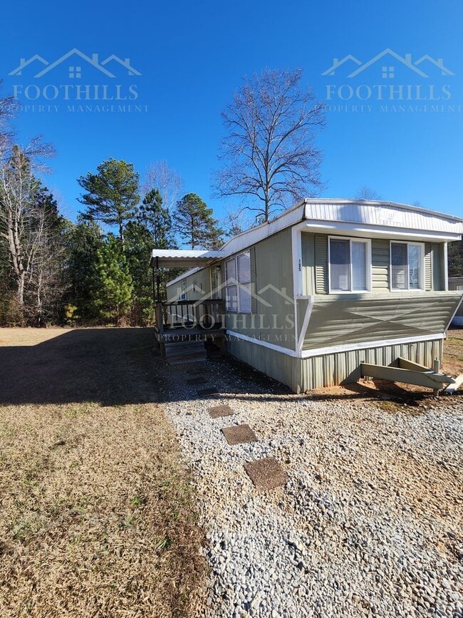 Building Photo - 105 McFarlin Way