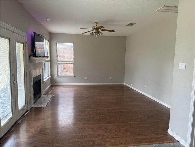 Building Photo - 17009 Copperhead Dr