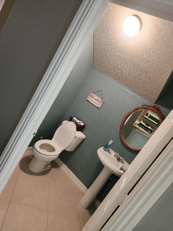 Building Photo - 1008 Raleigh Path