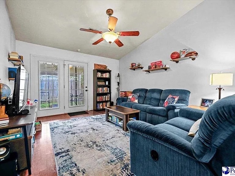 Building Photo - 3040 Combray Cir