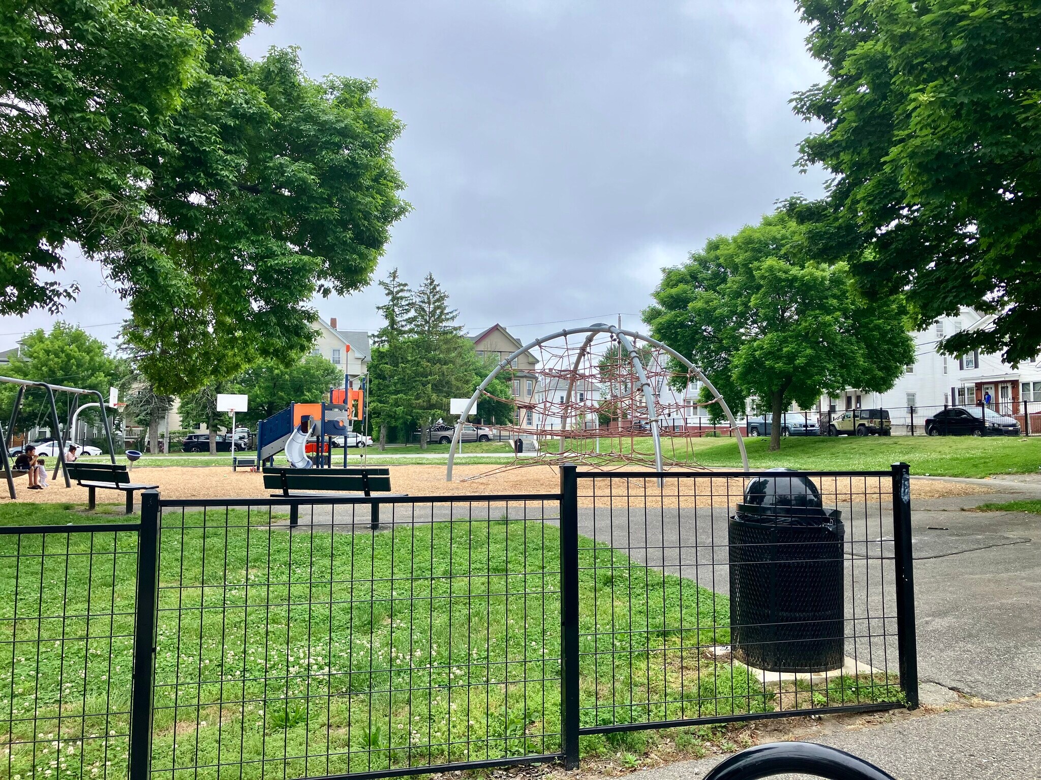 Building Photo - 90 Rosedale St