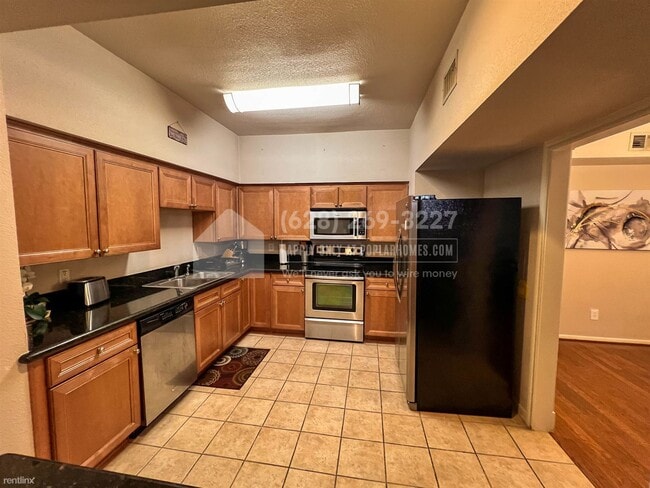 Primary Photo - 2 br, 2 bath Condo - 2255 Braeswood Park D...