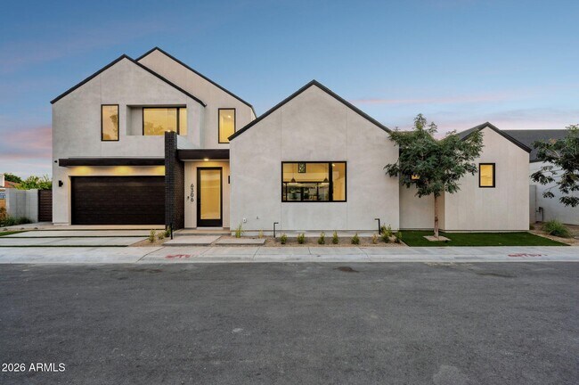 Building Photo - 6306 N 10th Dr