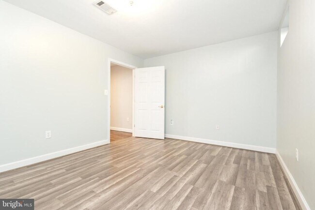 Building Photo - 11629 Forest Hill Ct