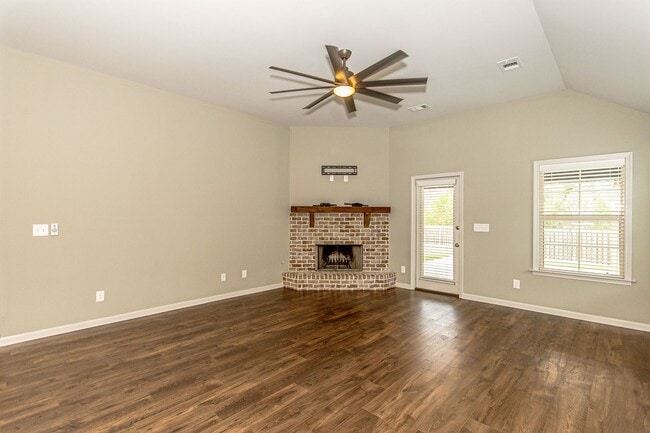 Building Photo - 9872 Bluestone Circle