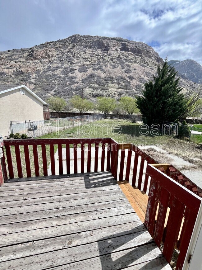Building Photo - 1222 Willard Peak Dr