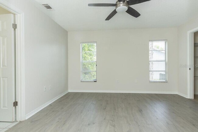 Building Photo - 2254 Matthew Cir