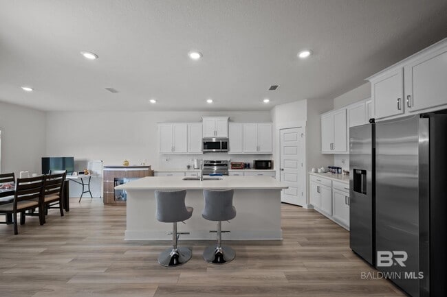 Building Photo - 25299 Thistle Chase Dr