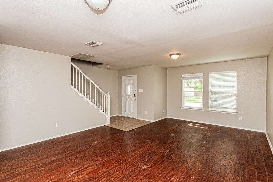 Building Photo - 4129 Fossile Butte Dr