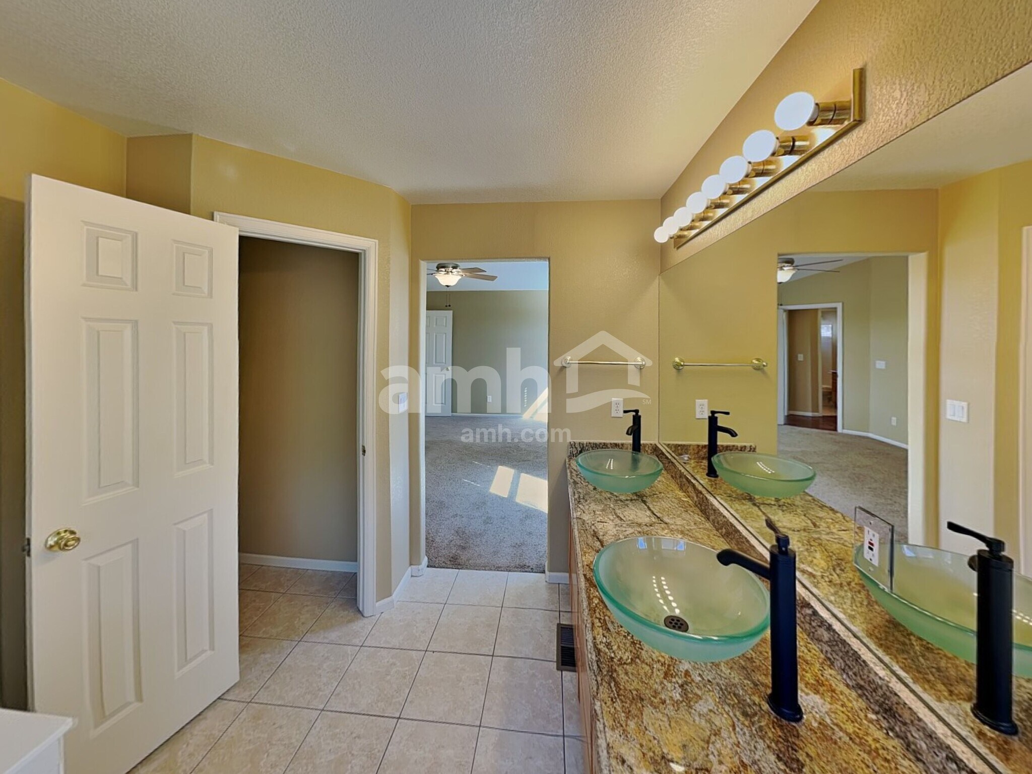 Building Photo - 22414 Quail Run Ln