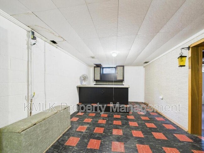 Building Photo - 2667 11th St