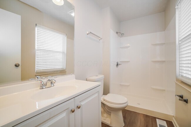 Building Photo - 3183 Innisbrook Ct