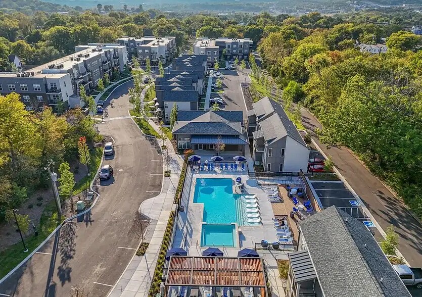 Building Photo - 1801 Meridian St