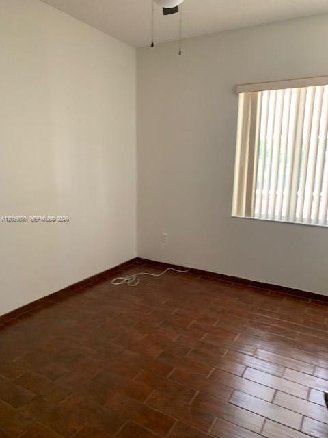 Building Photo - 440 SE 23rd Ln