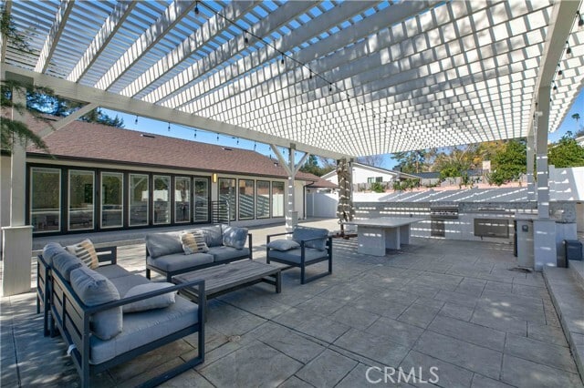 Building Photo - 11568 Newcastle Ave