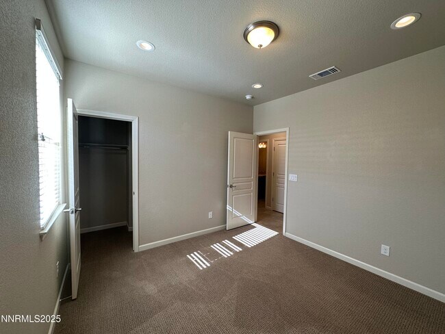 Building Photo - 966 Callaway Trail