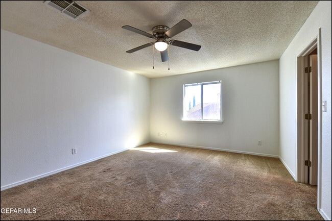 Building Photo - 5568 Rick Husband Dr