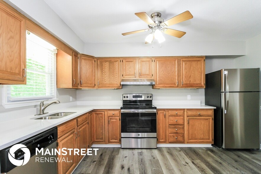 Building Photo - 4309 Rosebriar Ln