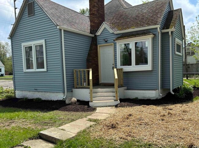 Primary Photo - 604 McKinnie Ave