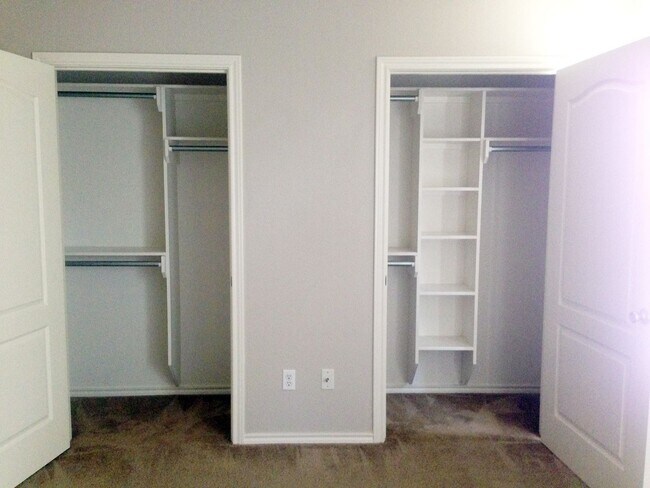 Building Photo - Coming Soon: 3 Bedroom Duplex for Rent in ...