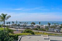 Building Photo - 1654 Camino Del Mar