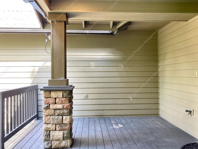 Building Photo - Updated Gem Near the River Trail – Minutes...
