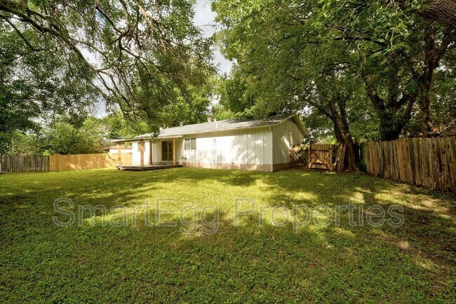 Building Photo - 5601 Palo Blanco Ct