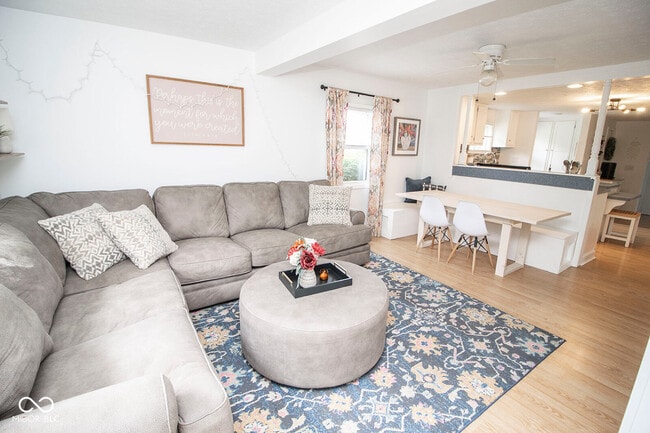 Building Photo - 113 E Indiana Ave