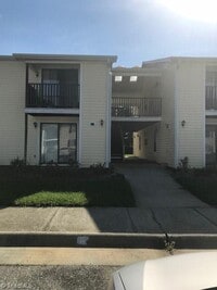 Building Photo - 504 Mystic Dr