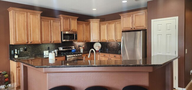 Building Photo - 27013 W Potter Dr